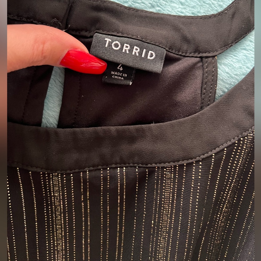 Torrid tank - Picture 14 of 16